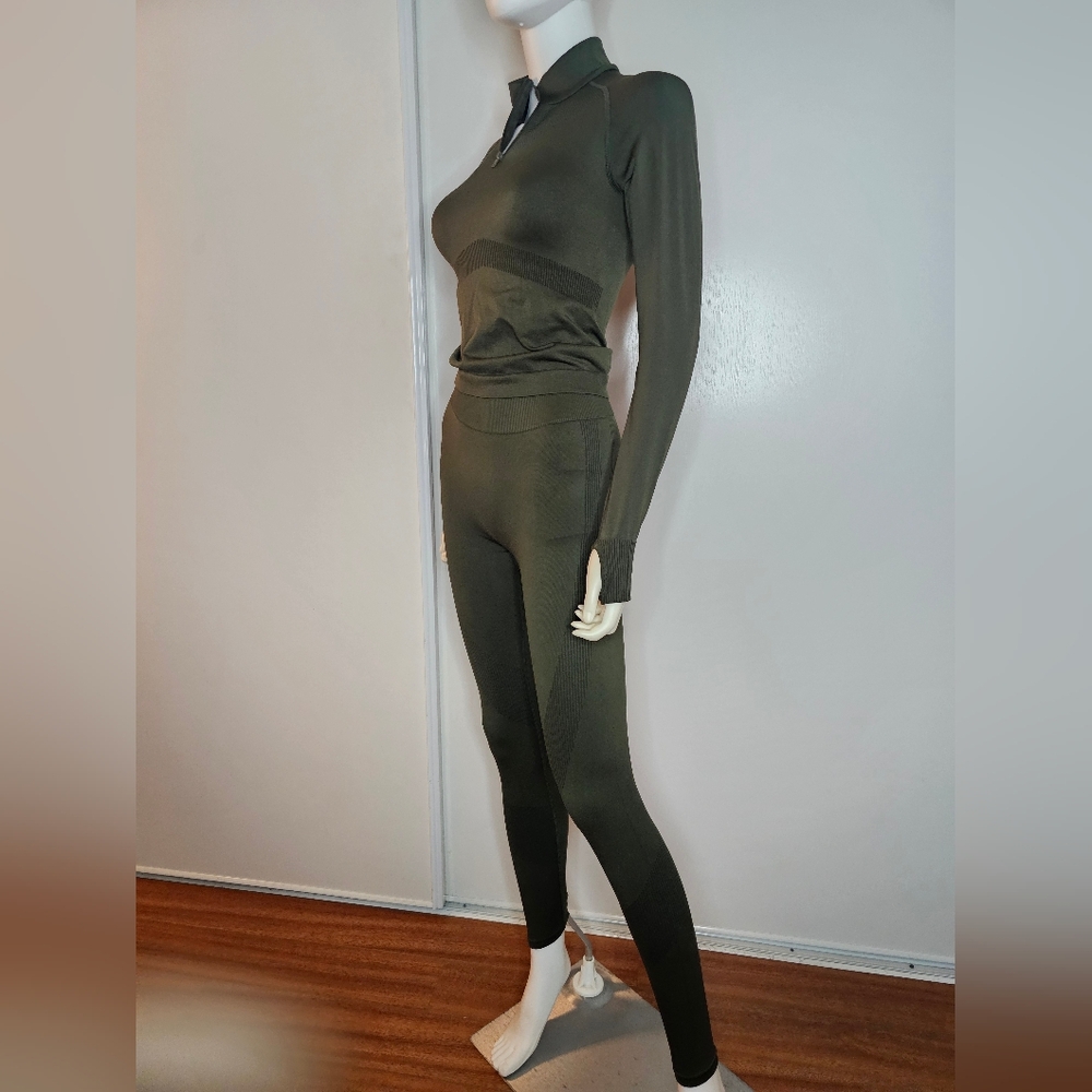 PINK Active 3pc Olive Green Women's Workout Set Size XS